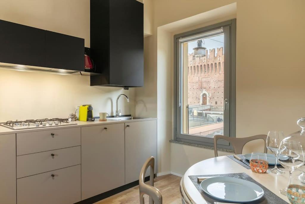 Al Castello Apartment Galliate Luaran gambar