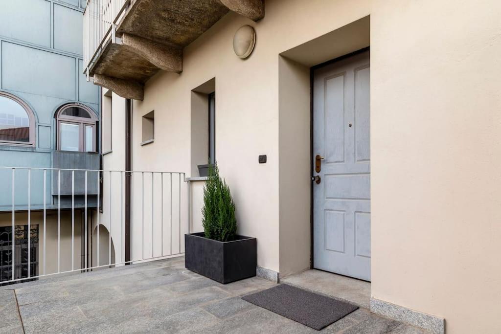 Al Castello Apartment Galliate Luaran gambar